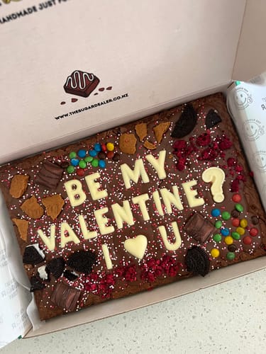 Customer photo review of Mega custom message loaded brownie