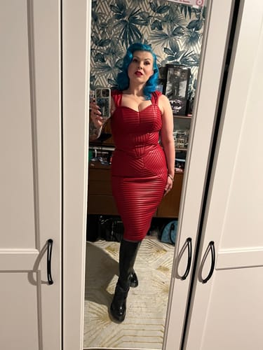 Customer photo review of PRE-ORDER * - BRAM STOKER'S DRACULA Quilted Order of the Dragon Armor Pencil Skirt in Blood Red Vegan Leather
