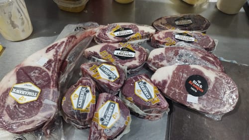 Reseña con foto de un cliente sobre Rib Eye Steak Black Brangus
