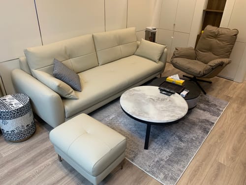 Customer photo review of MELLY - Sofa văng da 2 chỗ tựa liền