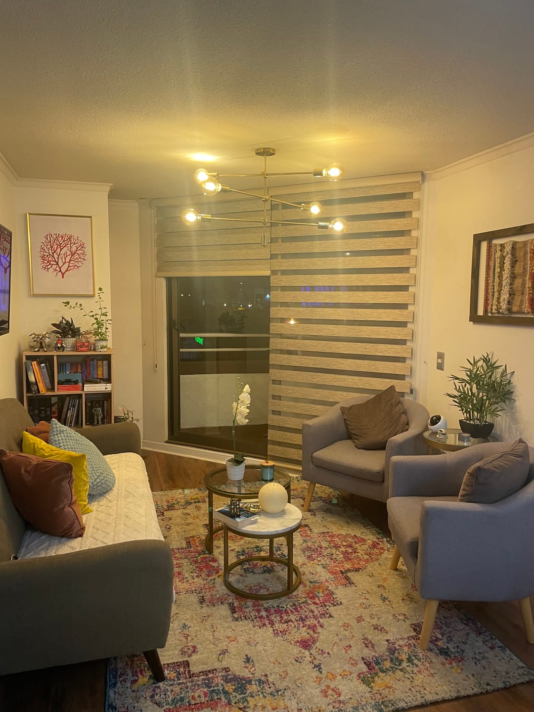 Customer photo review of Lampara De colgar Orbit II Bronce