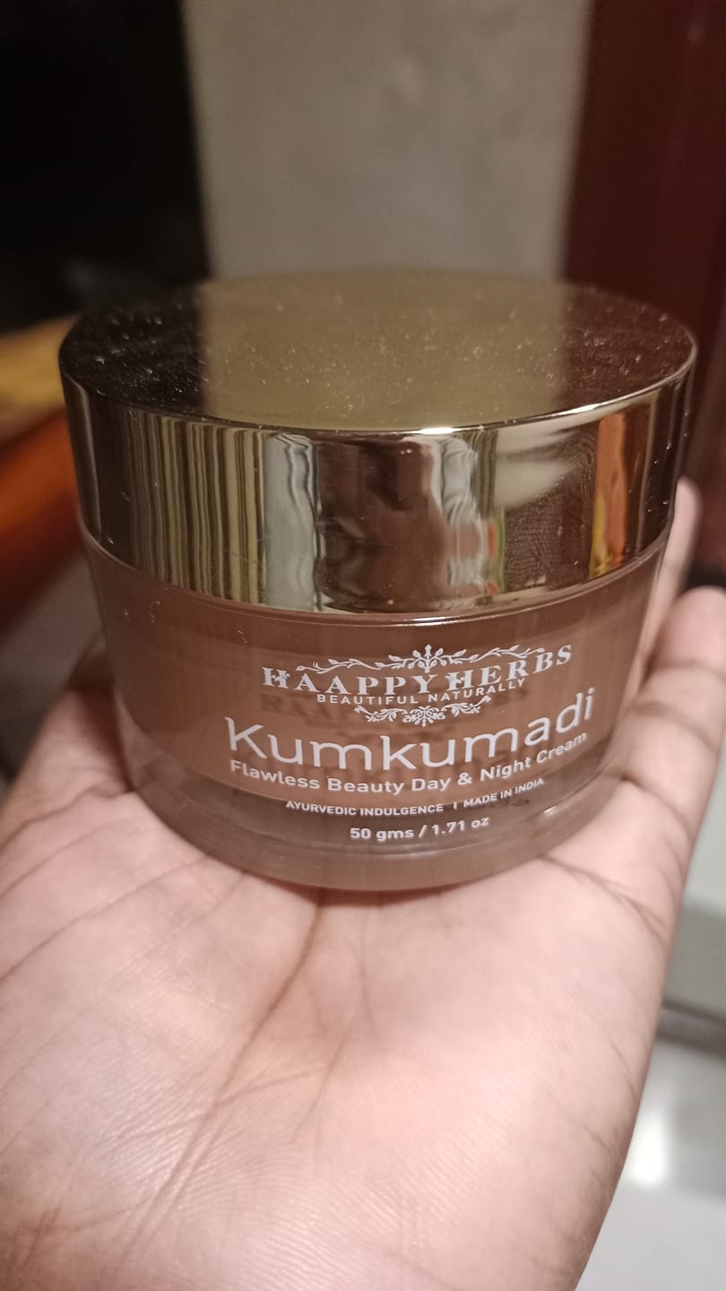 Customer photo review of Kumkumadi Flawless Beauty Day & Night Cream
