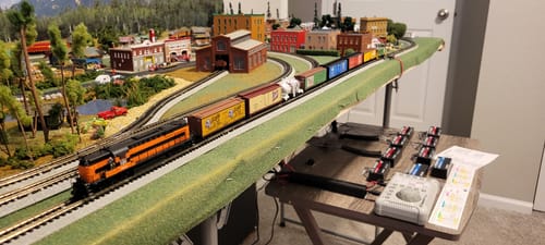 Customer photo review of BLI 6615 Alco RSD-15, B&LE #886, Orange & Black, Paragon4 Sound/DC/DCC, N Scale