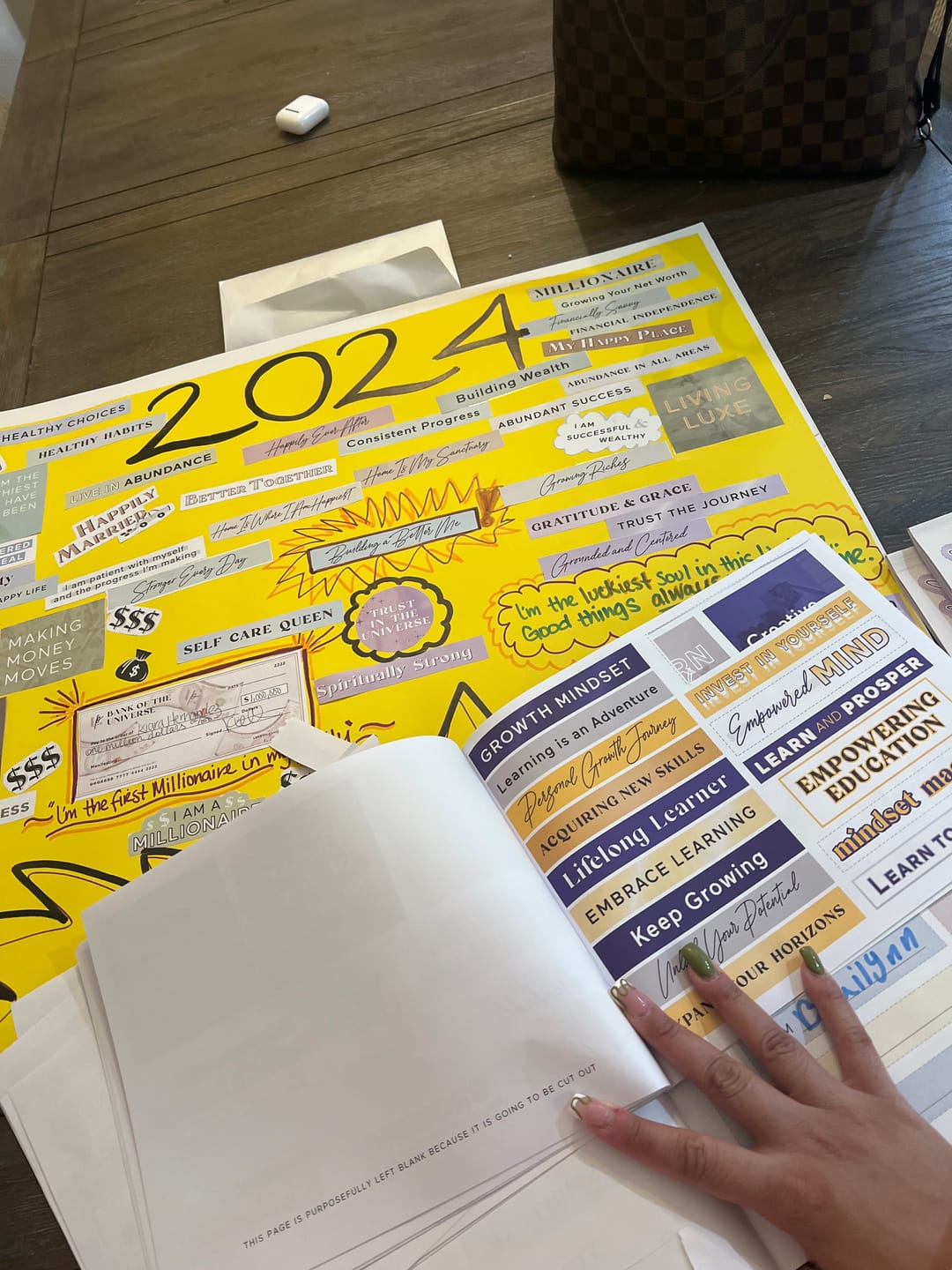 Customer photo review of Vision Board Graphics Book