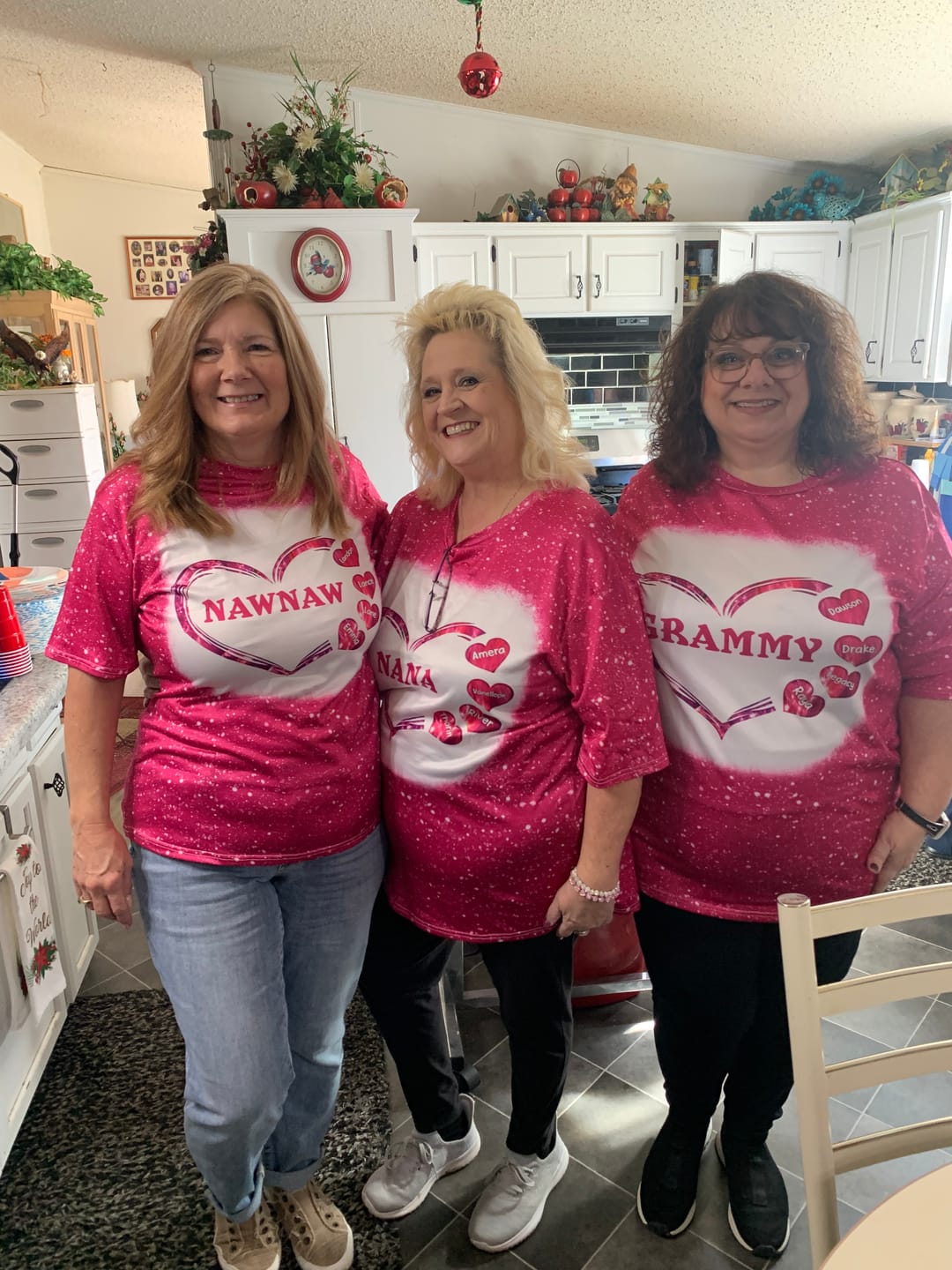 Customer photo review of Sparkling Grandma - Mom With Sweet Heart Kids, Multi Colors Personalized 3D T-Shirt