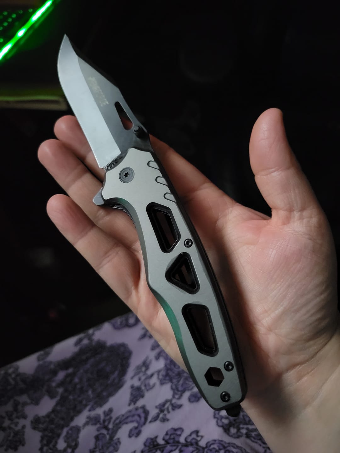 Customer photo review of Grey Folding Tactical Knife