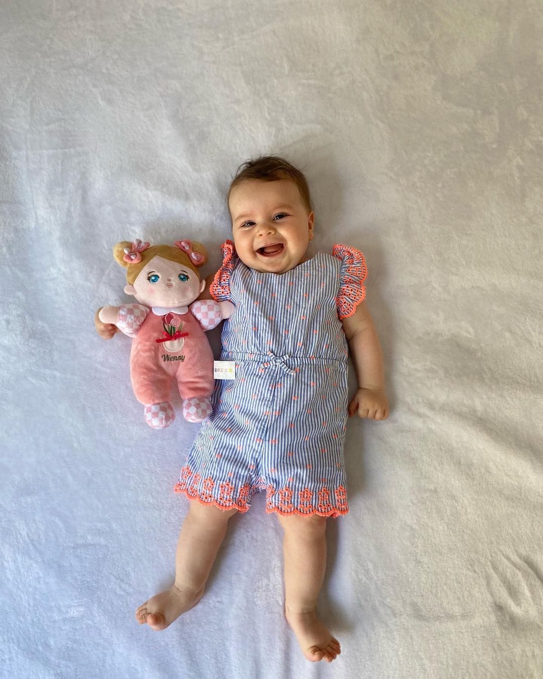 Customer photo review of Personalized Blue Eyes Mini Plush Baby Girl Doll & Gift Set