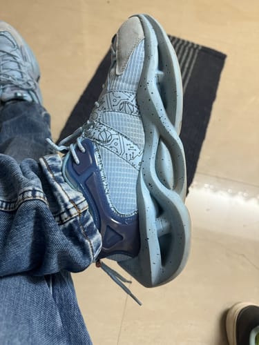 Customer photo review of Singalmaha Sneaker