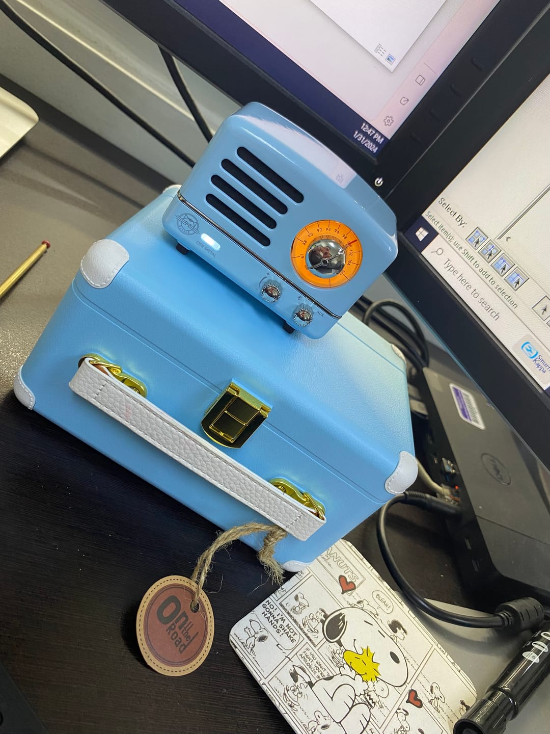 Customer photo review of MUZEN OTR Metal Wireless Portable FM Radio Bluetooth Speaker