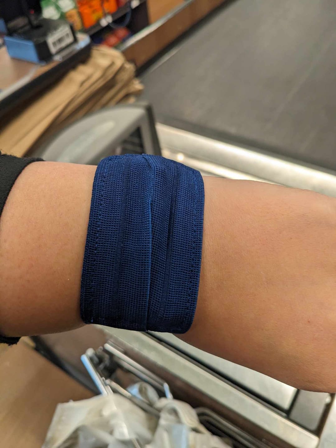 Customer photo review of The Heavy Duty Bandit - Navy