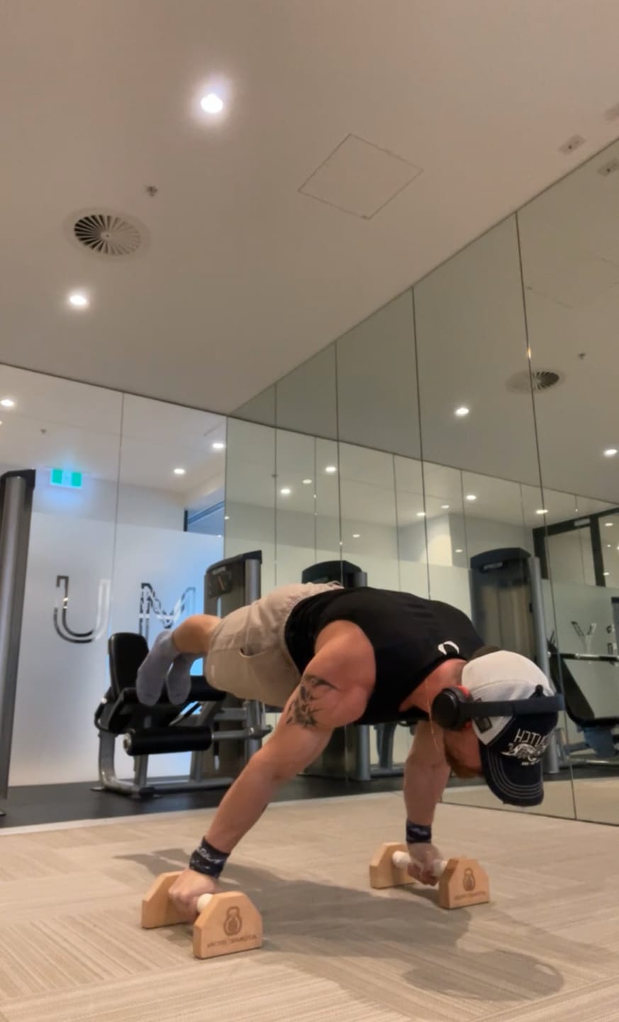 Customer photo review of Wooden Handstand Parallettes