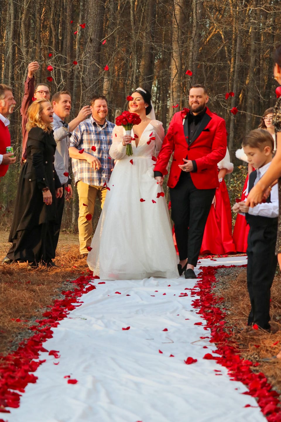 Customer photo review of Red Rose Petals