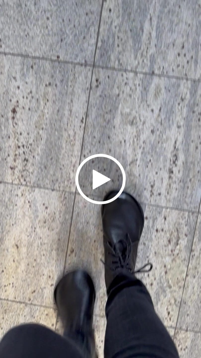 Customer video review of Women Winter Vintage Genuine Leather Drawstring Ankle Boots