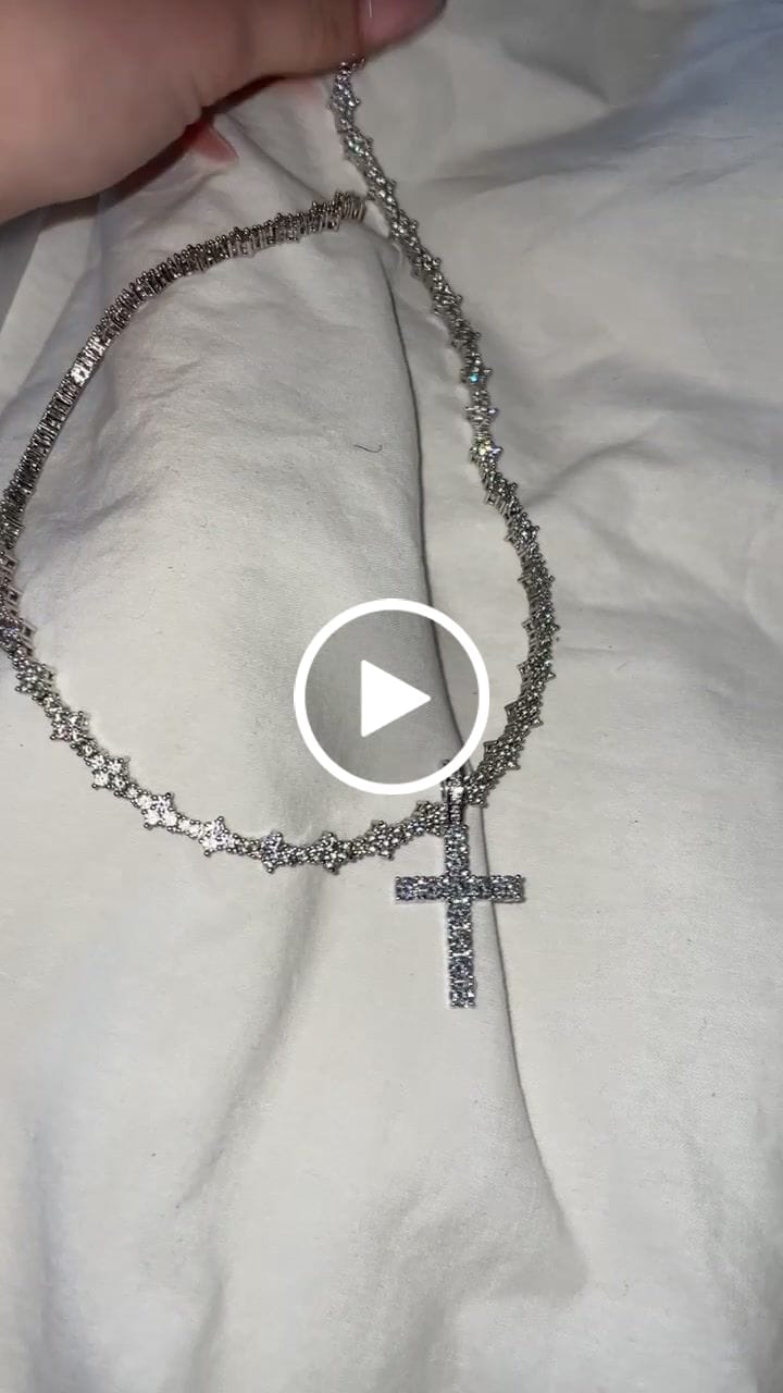 Customer video review of CROSS PIECE PENDANT. - WHITE GOLD
