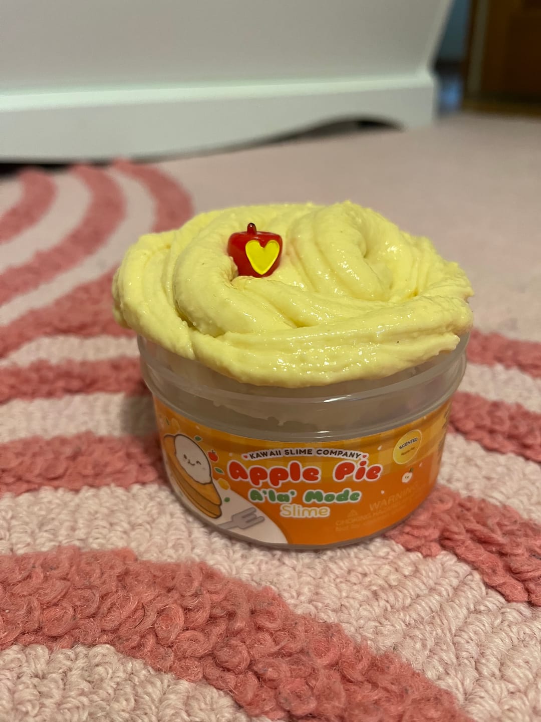 Customer photo review of Apple Pie à la Mode Jelly Cube Slime