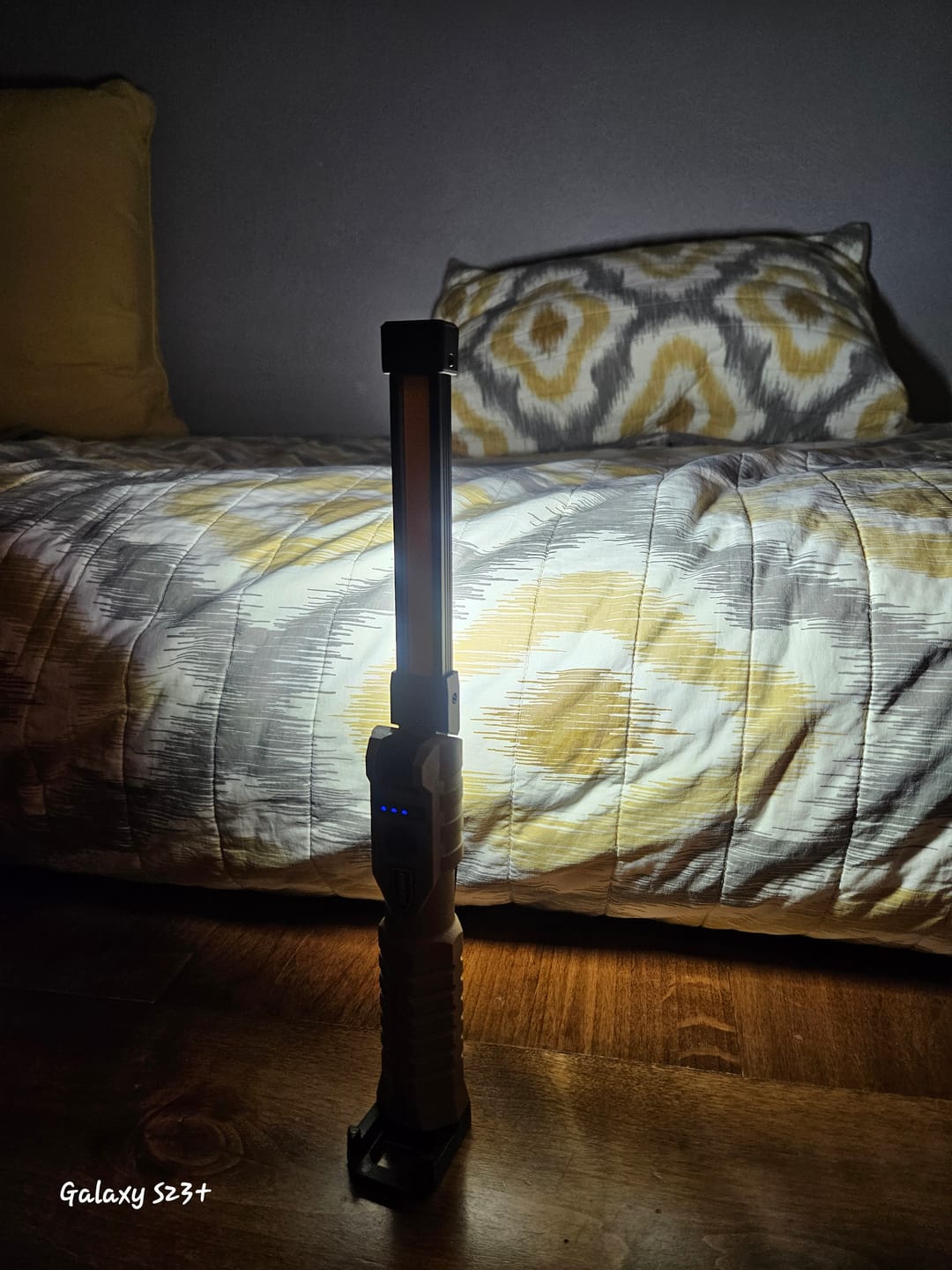 Customer photo review of 180º Work Light
