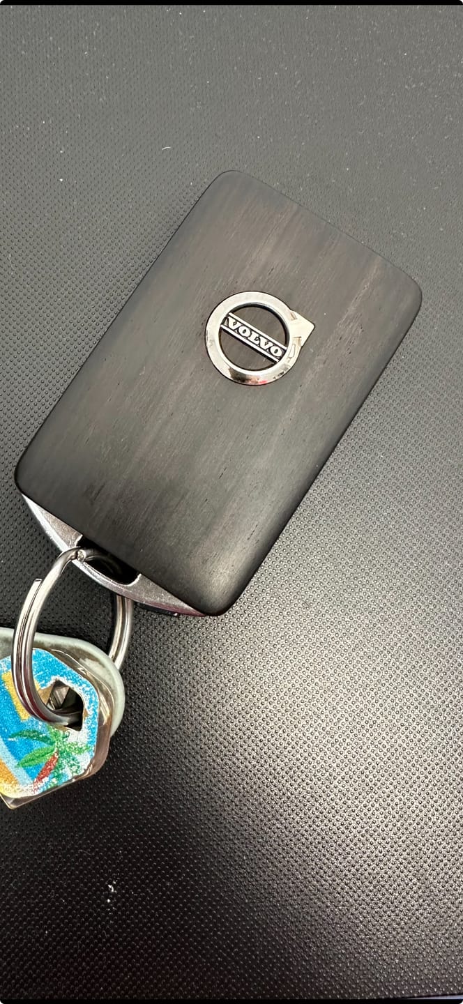 Customer photo review of Volvo Car Key Case Cover