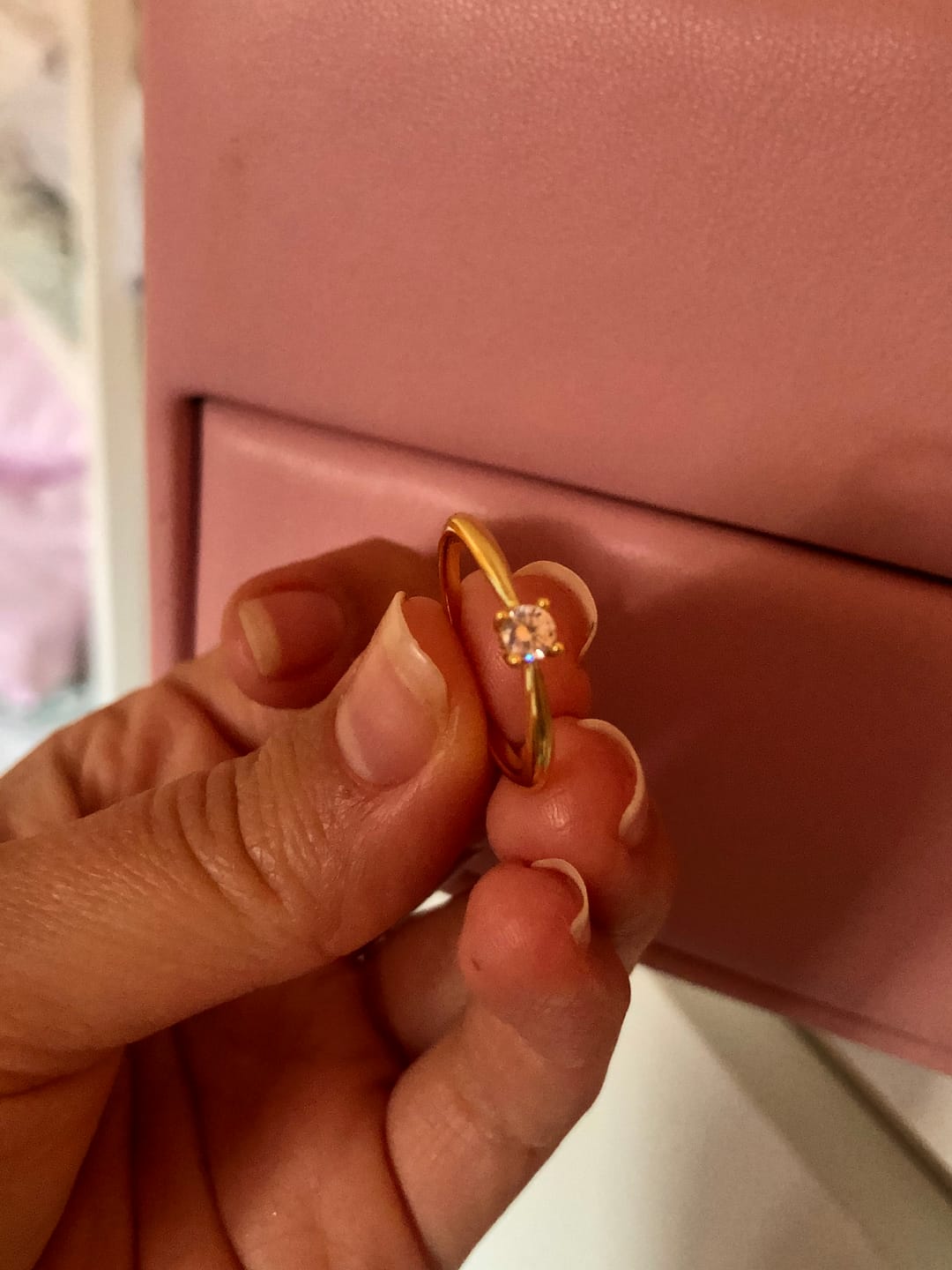 Customer photo review of Anillo Circonita Solitaria