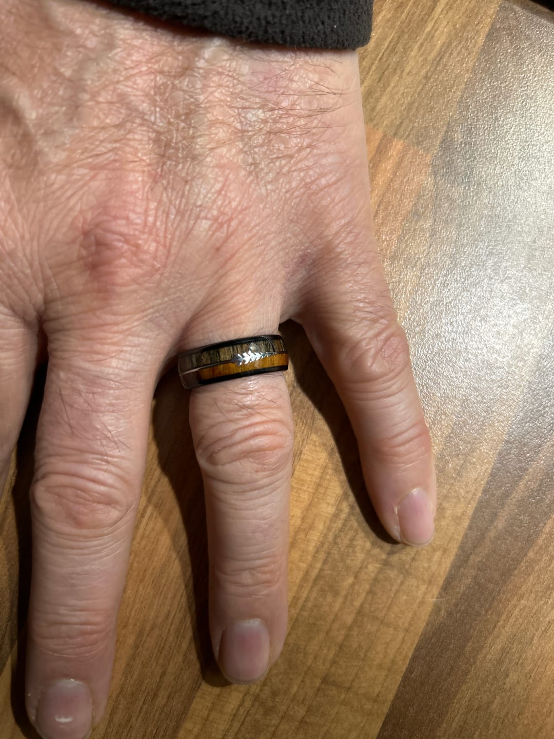 Customer photo review of The Harold Arrow 8mm Wonder Ring