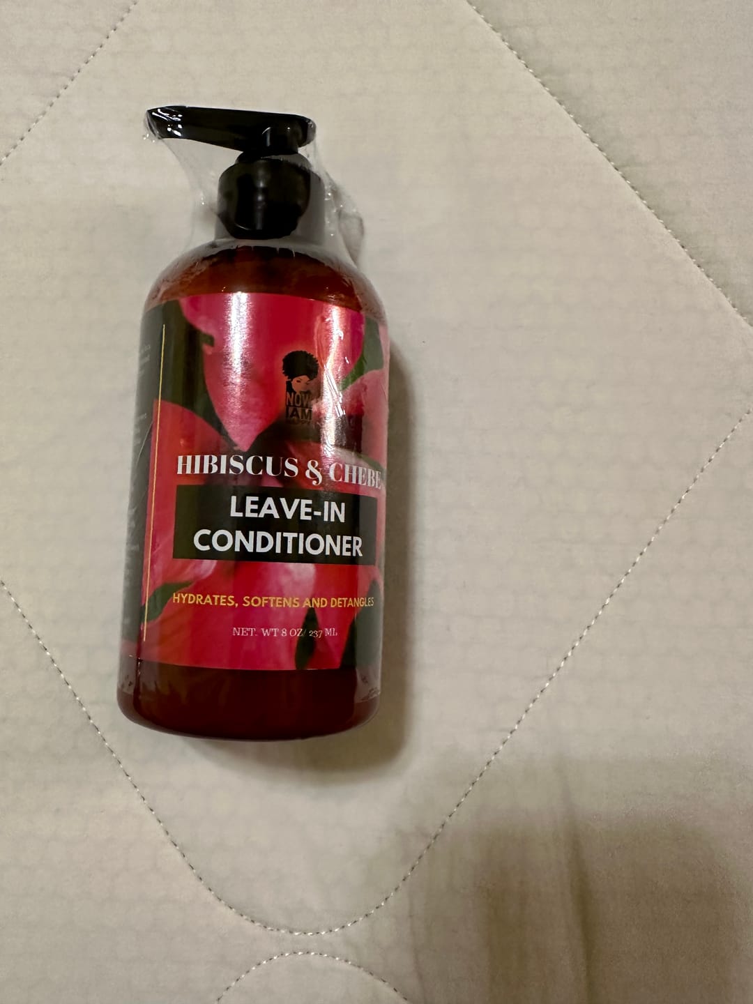 Customer photo review of Hibiscus and Chebe Leave In Conditioner