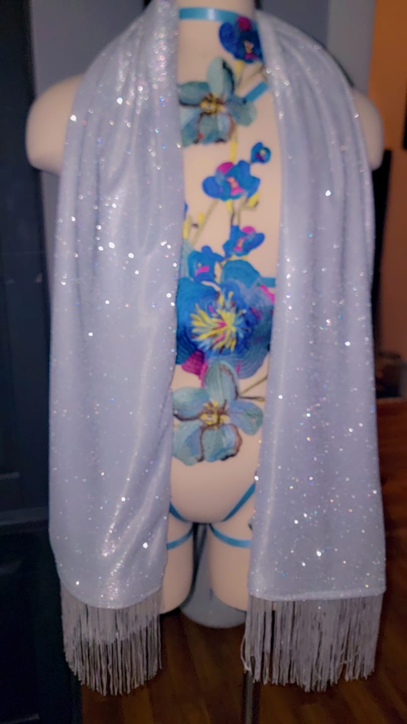 Customer photo review of Light Silver Lurex