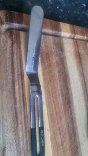 Customer photo review of 'LiftOff' Chef's Palette Knife