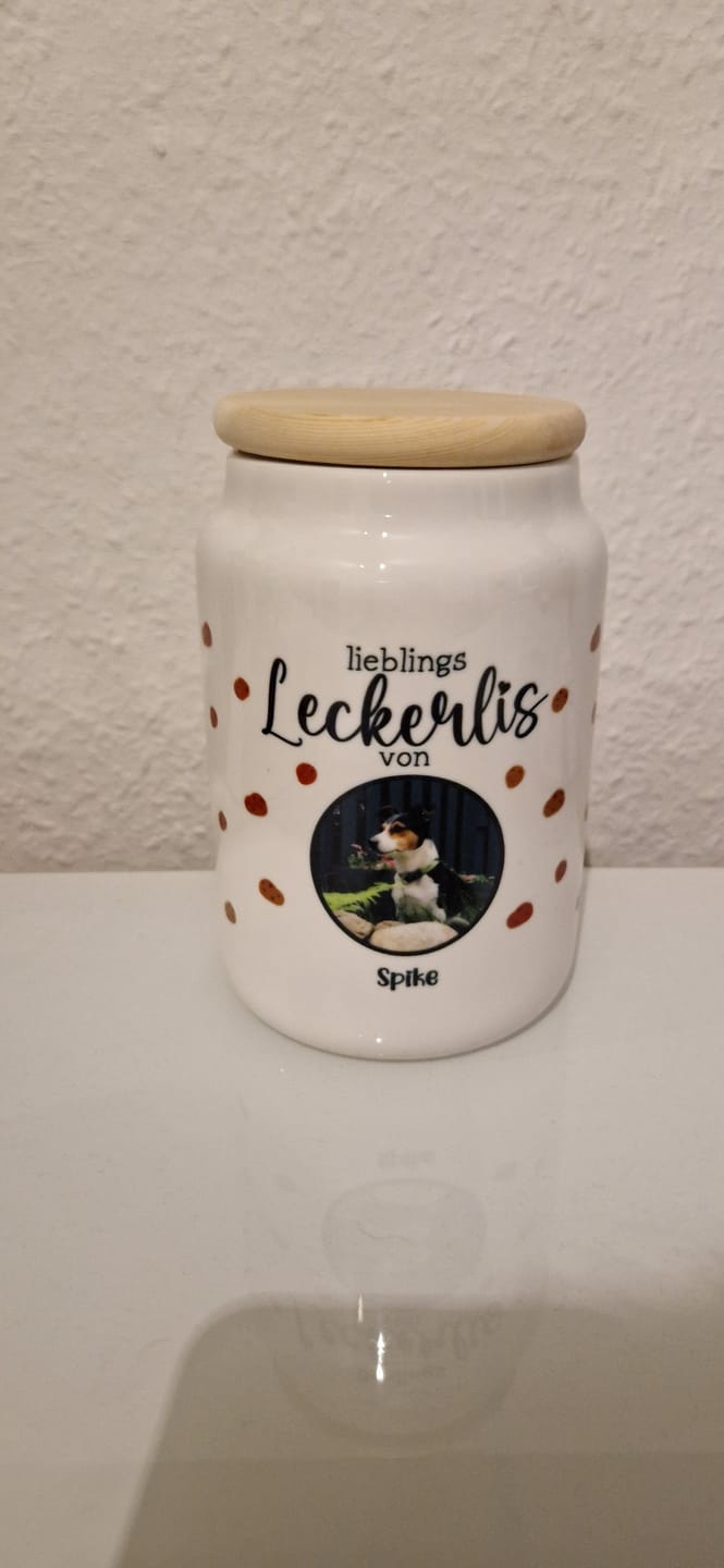 Customer photo review of Lieblings Leckerli - Individuelle Leckerlidose