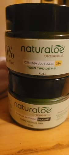 Customer photo review of Set Antiedad Naturaloe Crema día + Noche 50ml