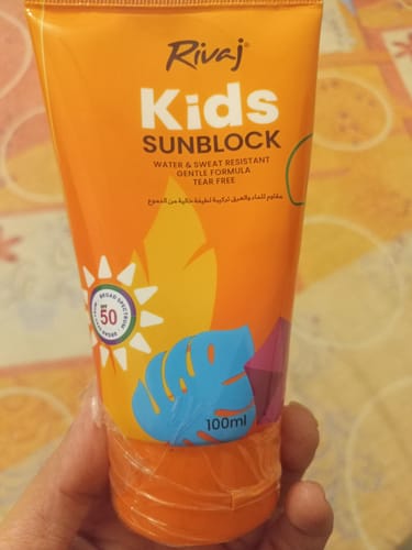 Customer photo review of Kid's Sunblock SPF50 (100ml)
