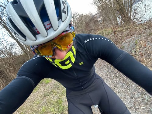 Customer photo review of KE9408 Photochromic Cycling Sunglasses With 2 Lens or 5 Lens