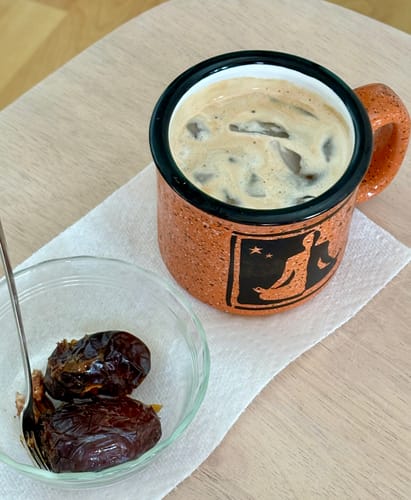 Customer photo review of Soft Rutab Medjool Dates