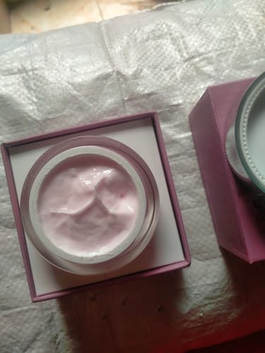 Customer photo review of Ujvala Skin Brightening Moisturizer