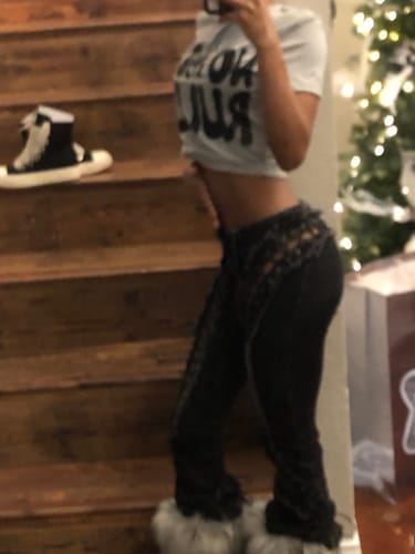 Customer photo review of LOW RISERS (BLACK DENIM)