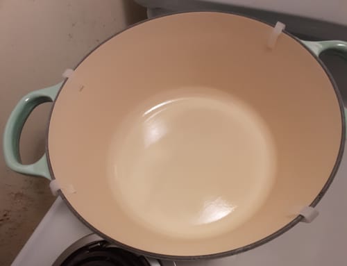 Customer photo review of Le Creuset Signature Cast Iron 7 QT (6.7L) Round French Oven