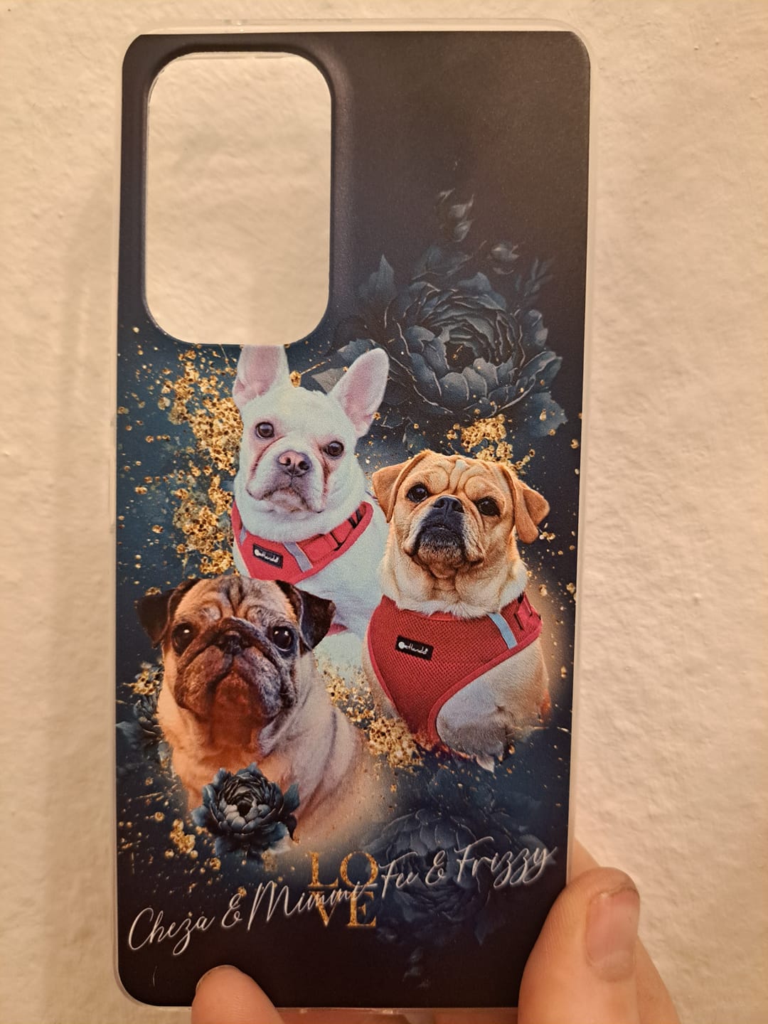 Customer photo review of Personalisierte Portrait Handyhülle – Universum Stil