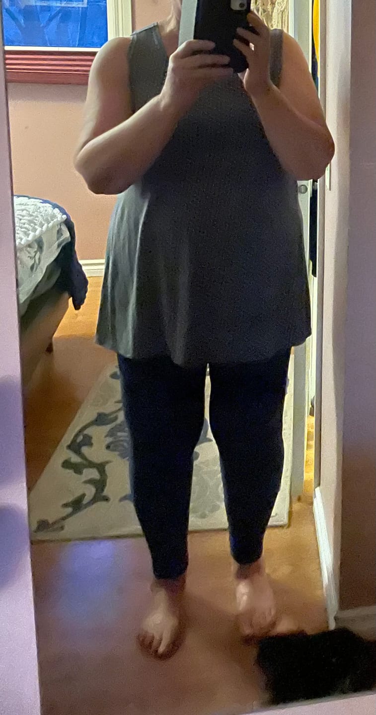Customer photo review of *Pre-Sale* Flowy Tank