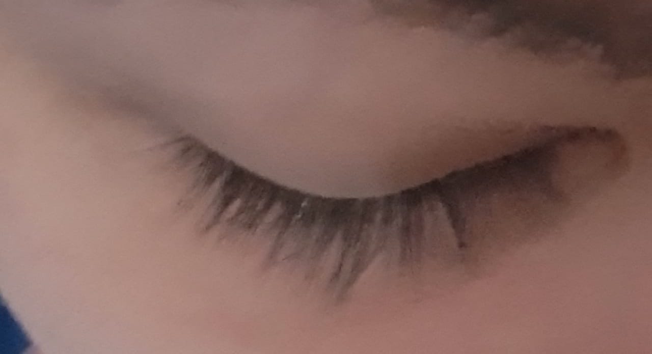 Customer photo review of LASH GROWTH SERUM