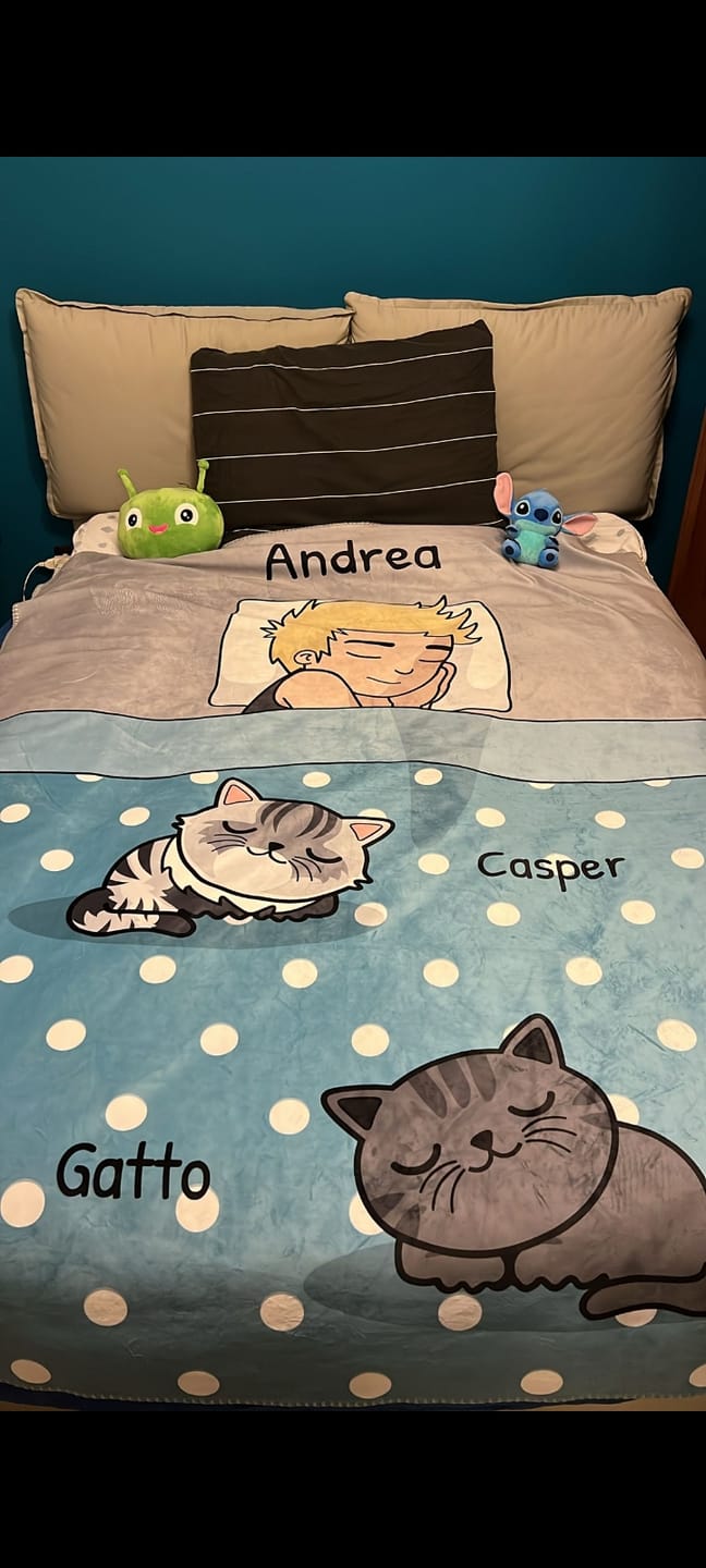 Customer photo review of Tempo di coccole con gli animali domestici (Singolo) - Plaid personalizzato