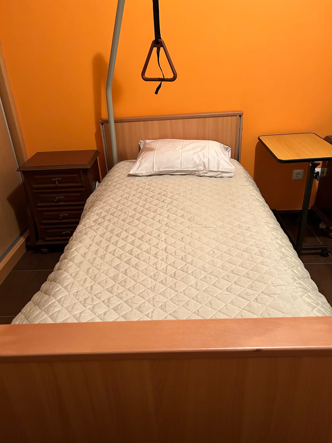 Customer photo review of Cama Articulada Elétrica DELTA
