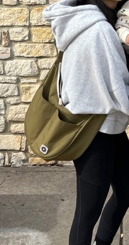 Customer photo review of Bay Bag Olive