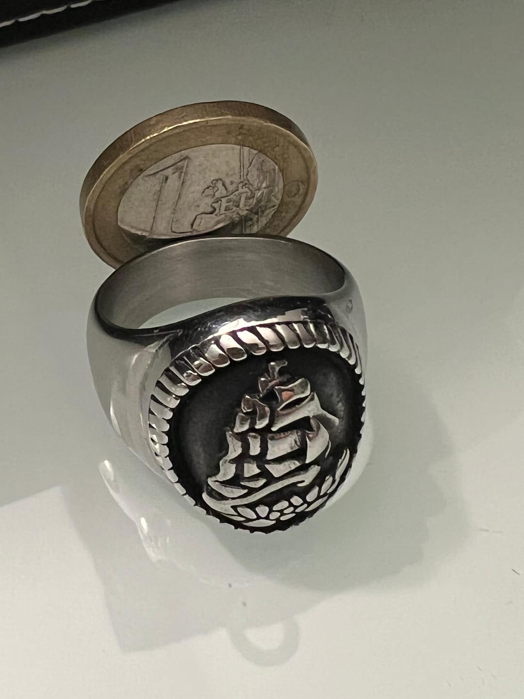 Customer photo review of BLACK PEARL.