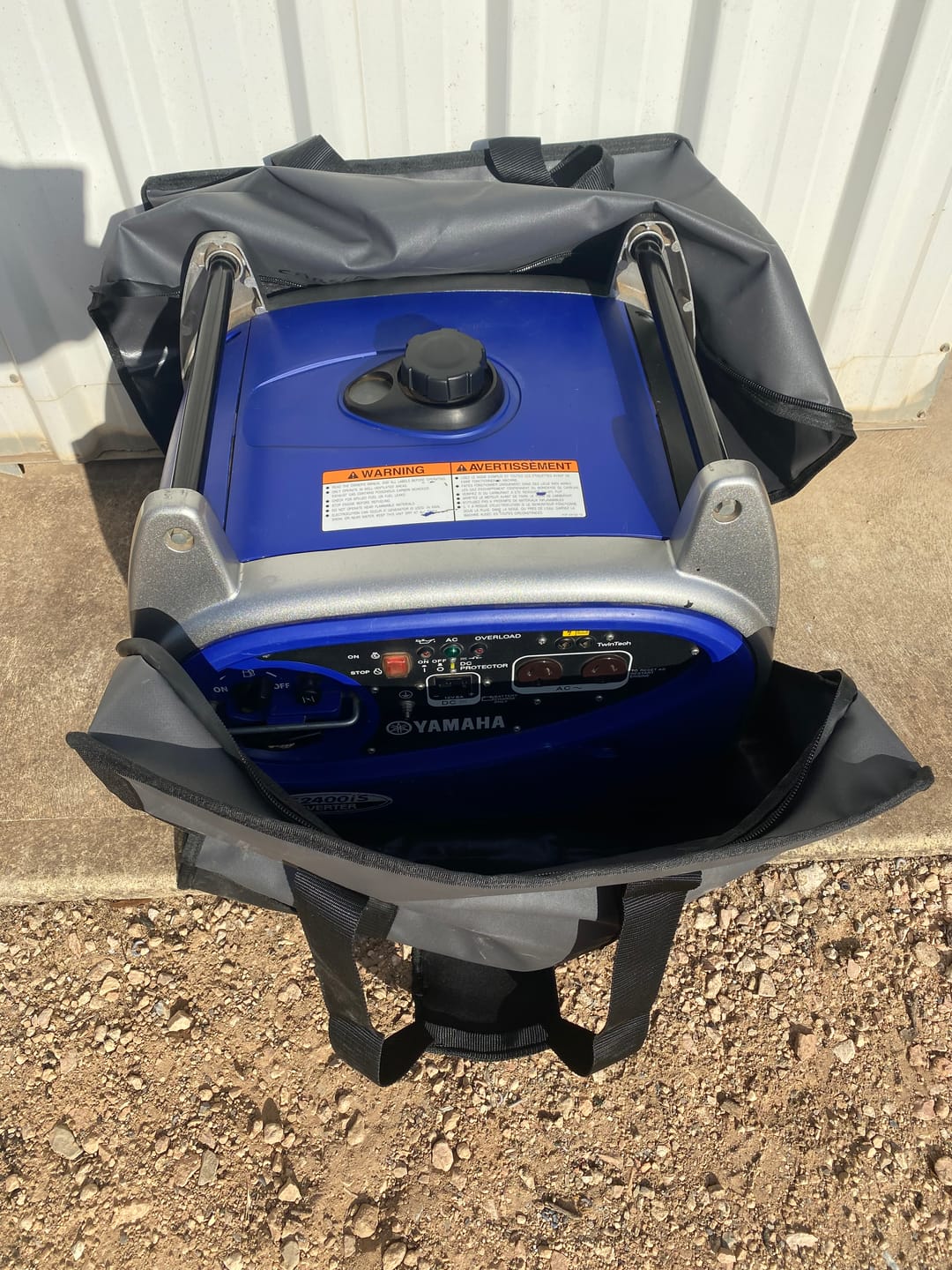 Customer photo review of Yamaha EF2400is Bag