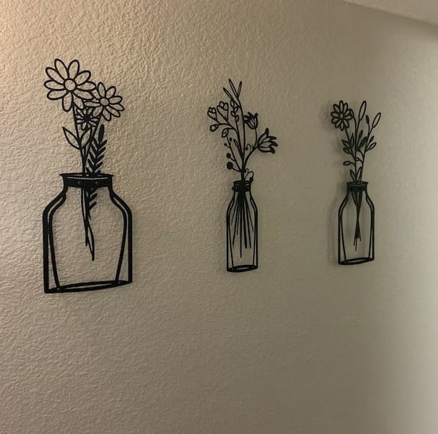 Customer photo review of Spring Flowers Metal Duvar Tablosu