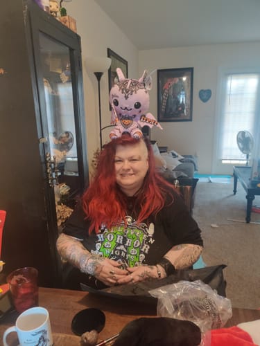 Customer photo review of Frankie the Modeling Bat