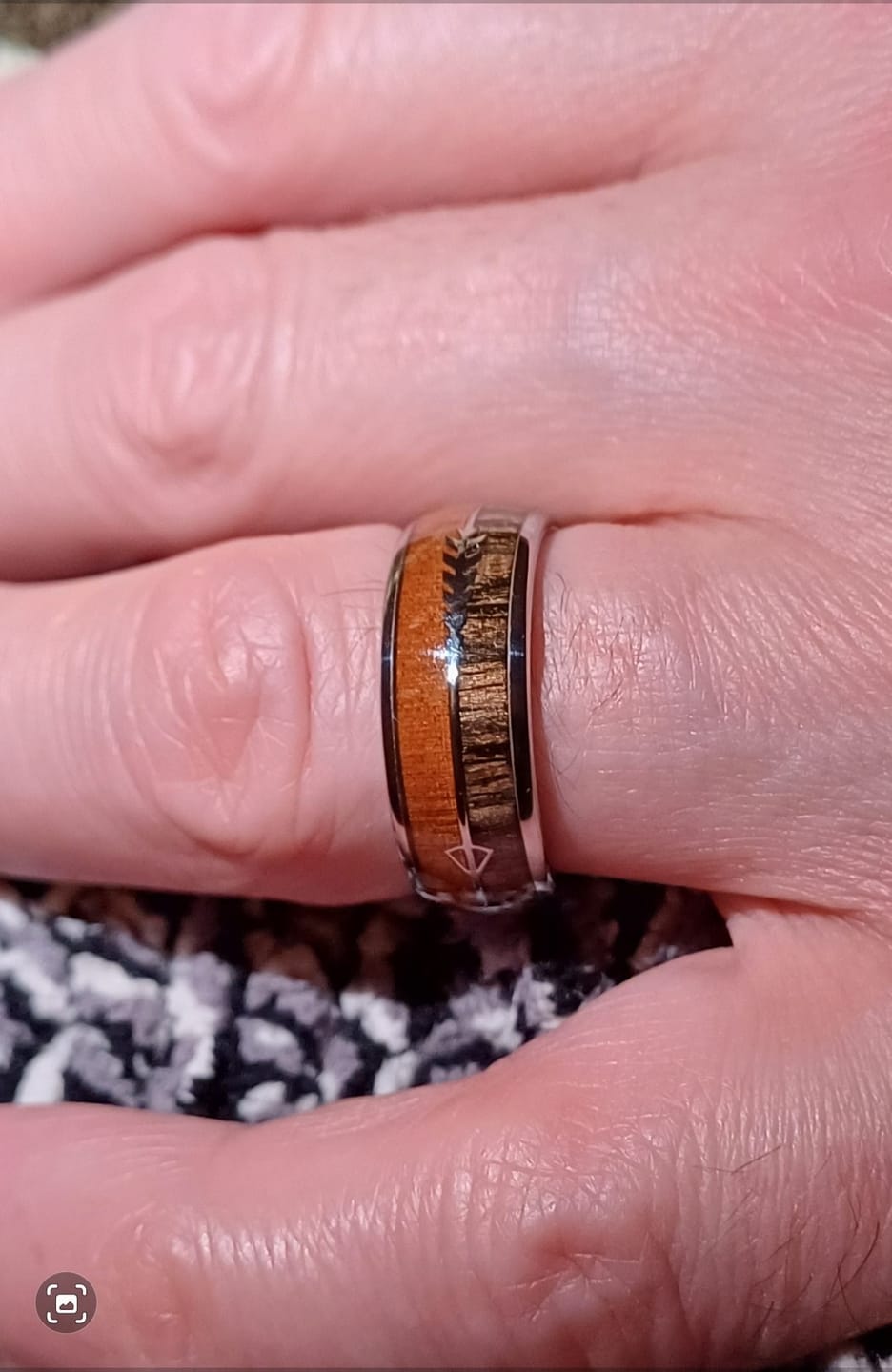 Customer photo review of The Harold Arrow 8mm Wonder Ring