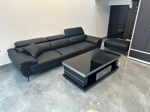 Customer photo review of PERRY - Sofa văng da 3 chỗ tựa gật gù