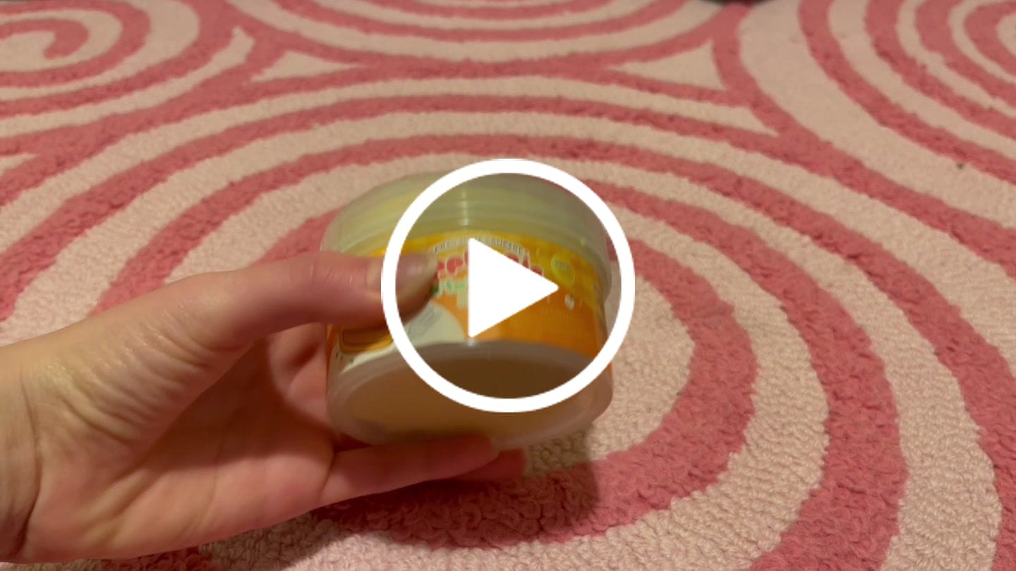 Customer video review of Apple Pie à la Mode Jelly Cube Slime