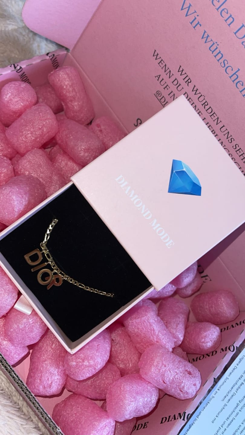 Customer photo review of Personalisiertes Armband | 18K vergoldet
