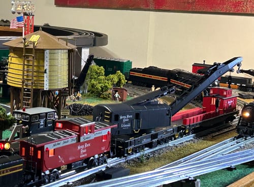 Customer photo review of Atlas 3001239 3RL ATLAS PREMIER O CRANE CAR NICKEL PLATE ROAD X80000 (BLACK/WHITE), O Scale