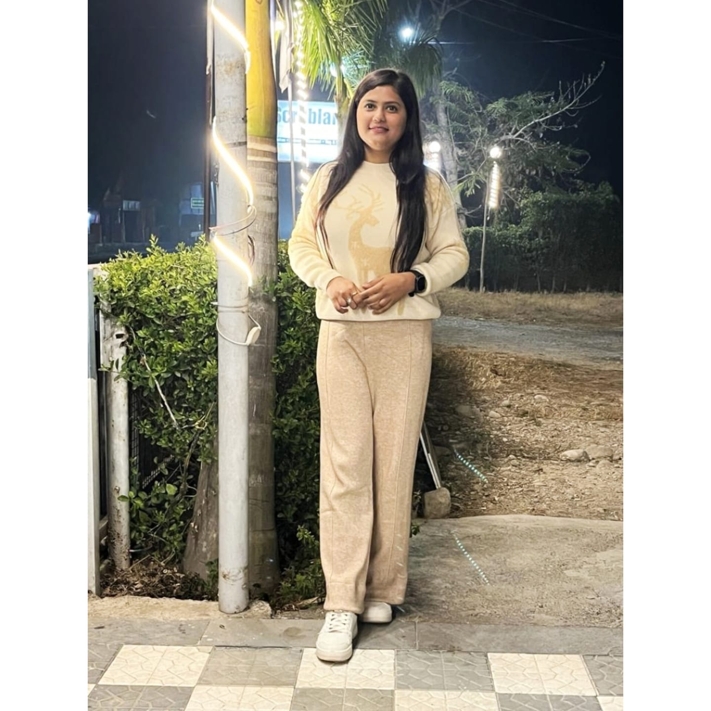Customer photo review of Siruki Woolen Coord Set